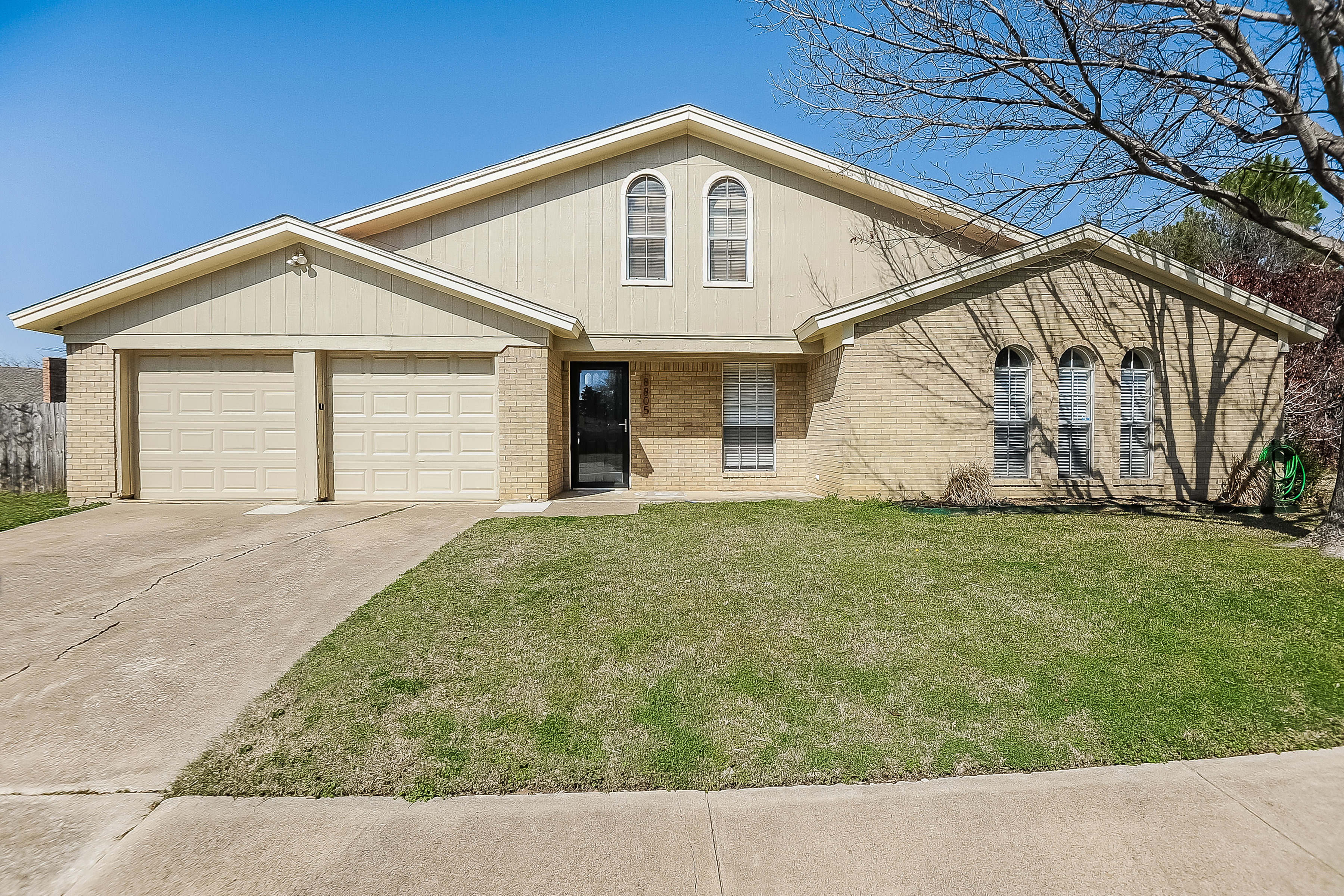 8805 Main St North Richland Hills, TX 76182